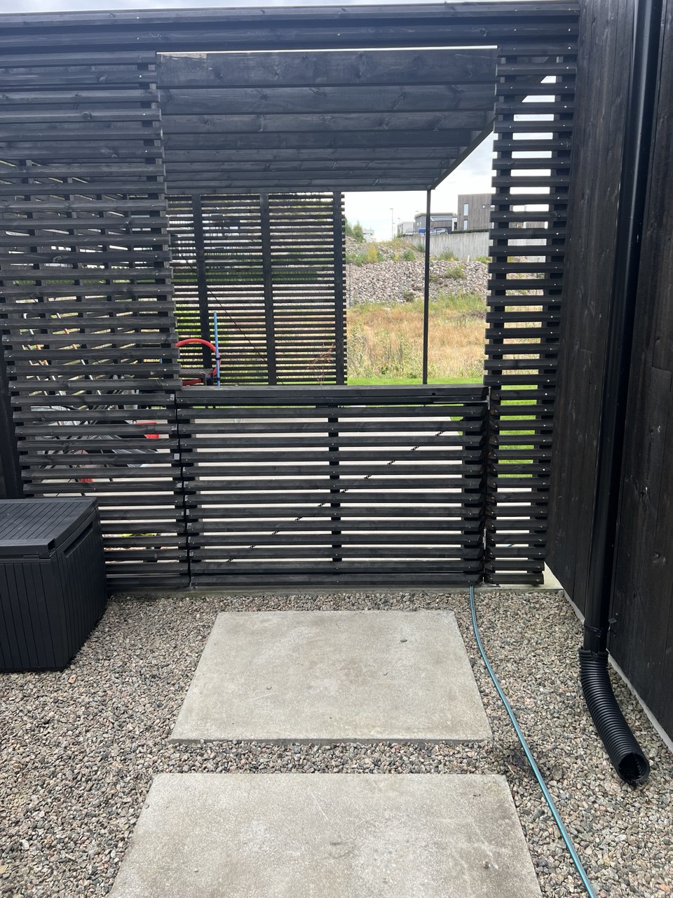 Pergola og gjerde